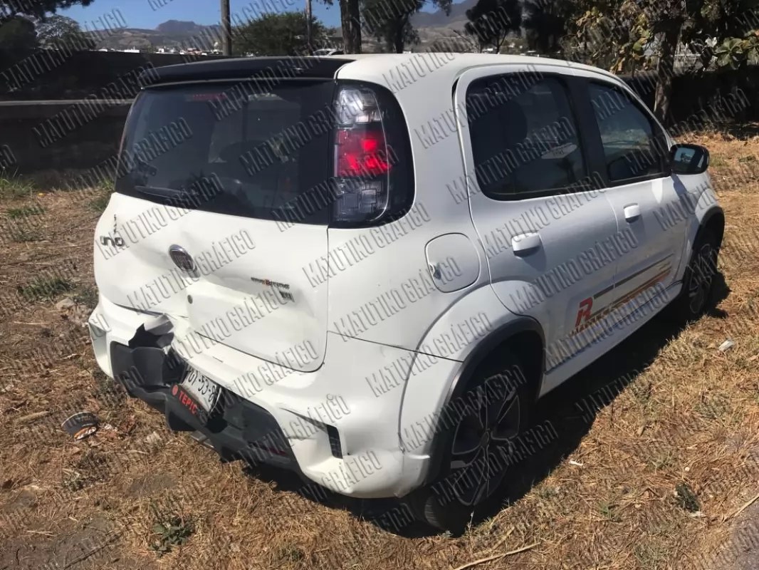 Carambola en el libramiento carretero