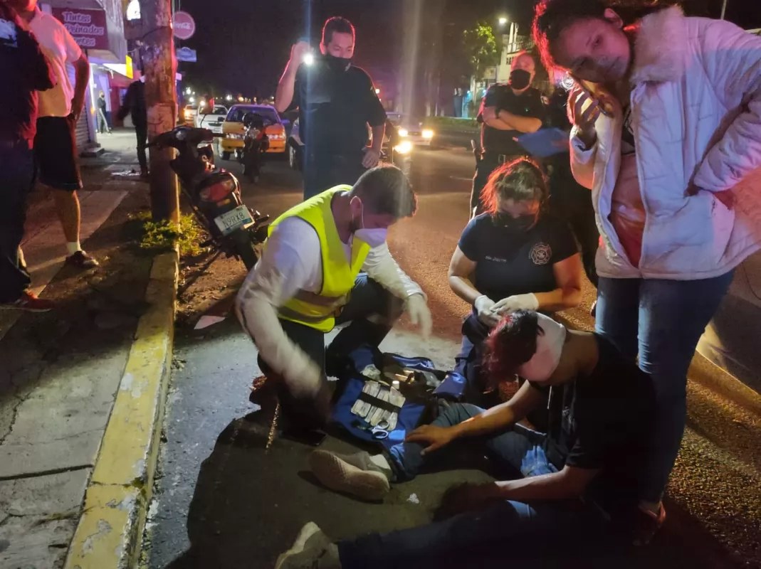 Llaman a padres de familia a evitar más muertes en accidentes de motocicleta