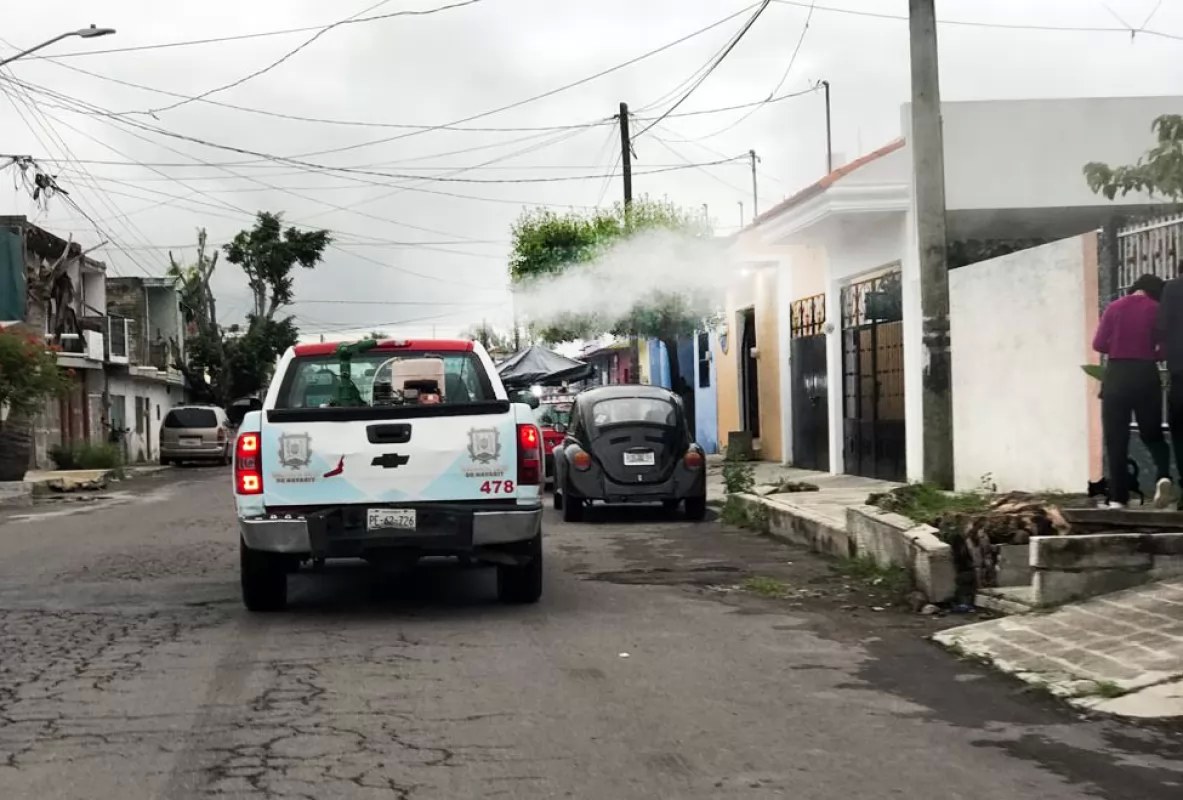 Refuerzan labores de nebulización contra el dengue