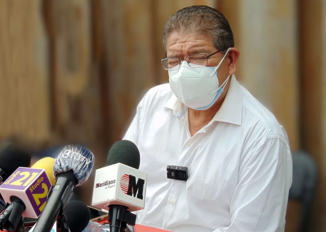 Sin cerrar antros y bares no detendremos la \"tercera ola\": Javier Castellón