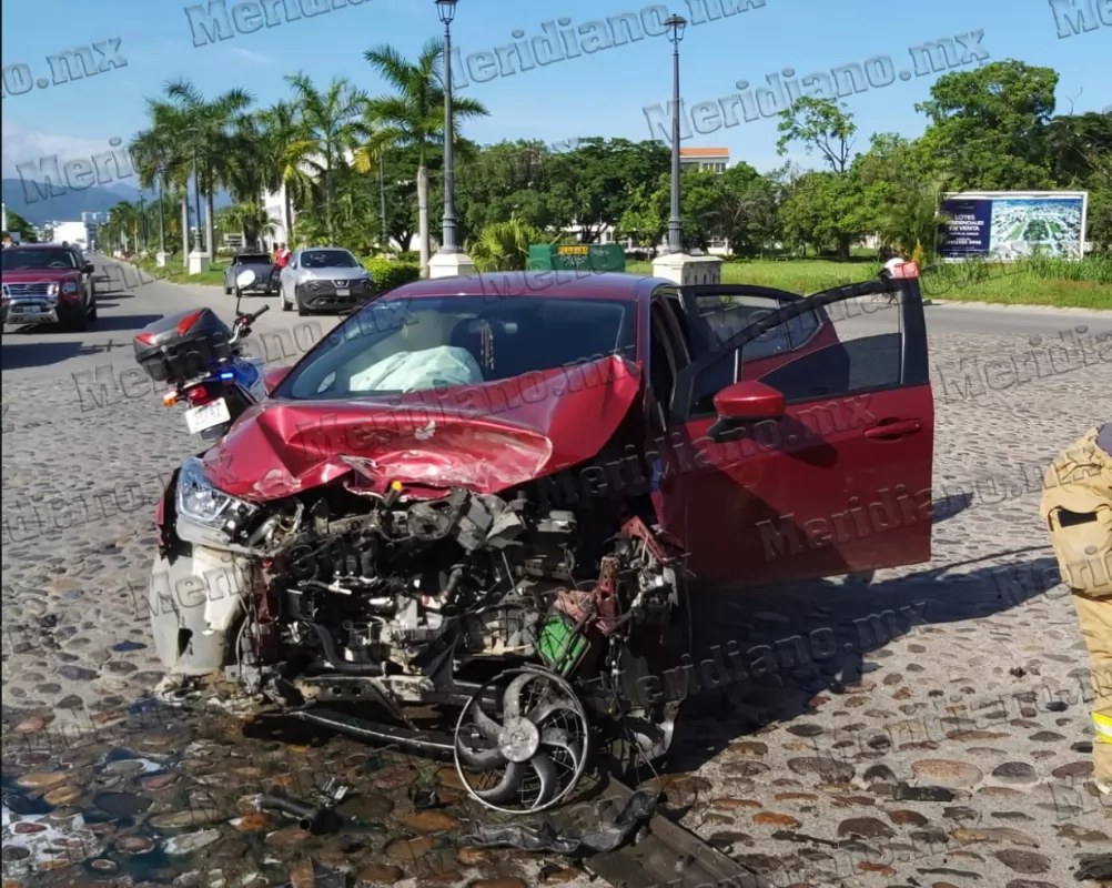 ¡no hubo heridos graves: fuerte choque en fluvial!