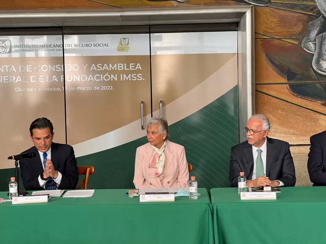 Concreta Navarro Quintero la federalización de los Servicios de Salud en Nayarit