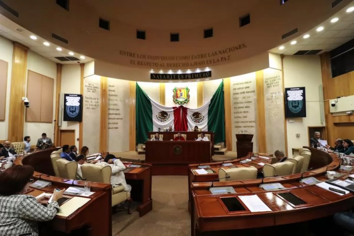 Va Morena por reducción de sueldos en el Congreso de Nayarit