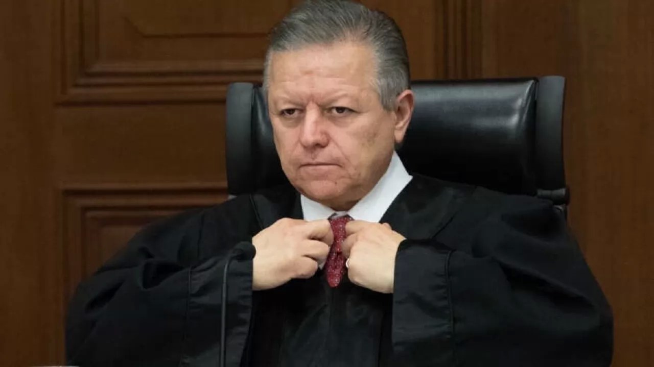 Zaldivar buscará consulta sobre la ampliación de su mandato