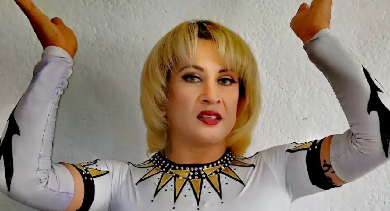 Muere ahogado luchador exótico Pasión Kristal