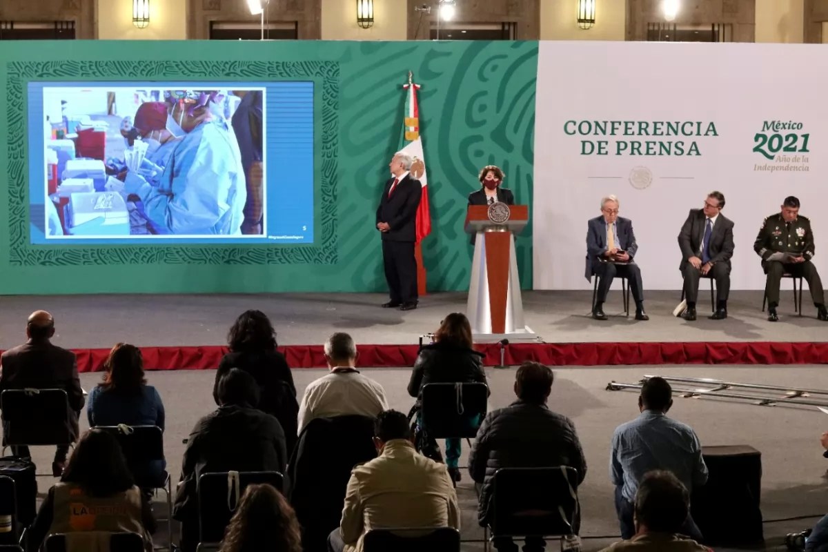 Regresan a clases presenciales casi medio millón de alumnos