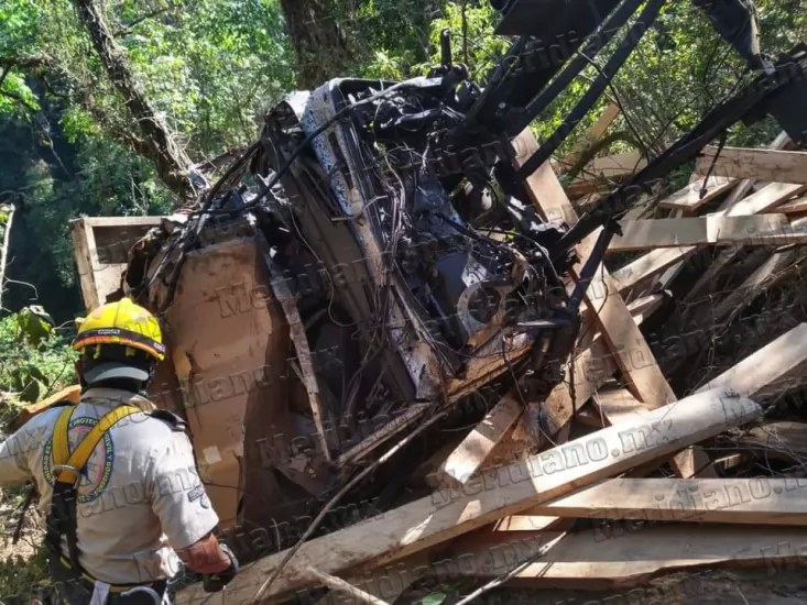 ¡muerto en volcadura!