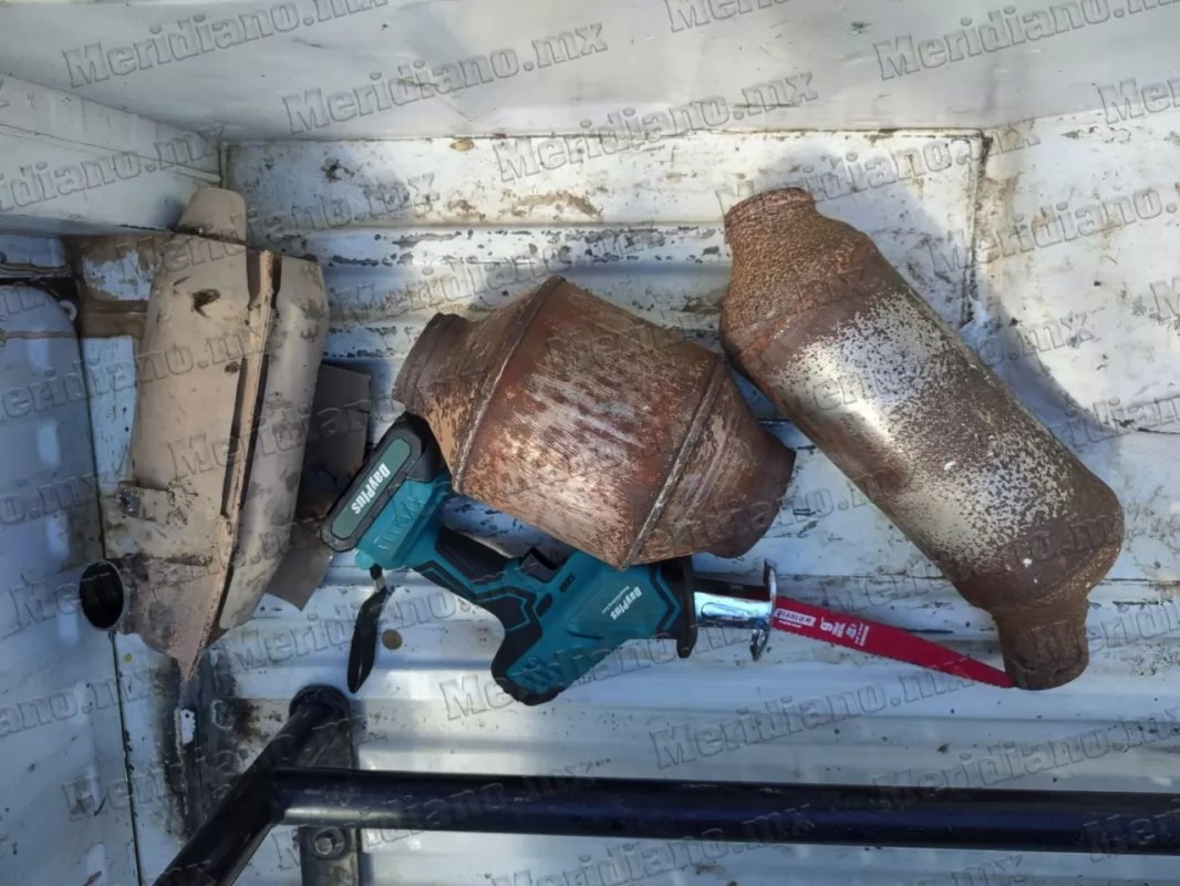 ¡atraparon banda de roba catalizadores!