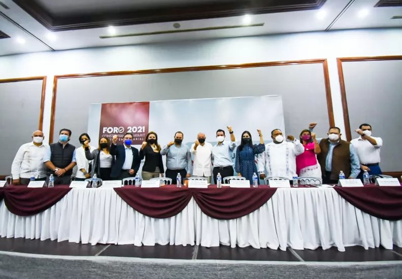 Presenta Miguel Ángel Navarro Políticas Publicas de Desarrollo Económico de su Gobierno a Empresarios