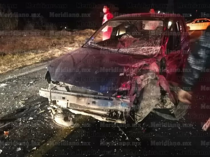 Dos lesionados tras aparatoso accidente frente al Infonavit Solidaridad
