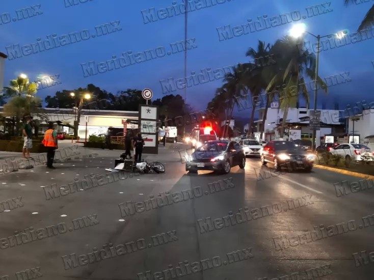 ¡motocicleta se embarró con un kia en plaza city!