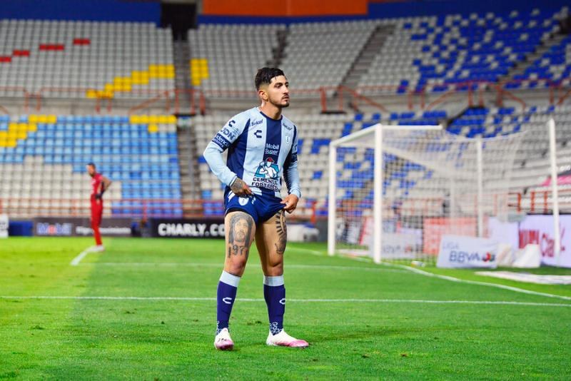 Peláez confirma que el \"Pocho\" Guzmán podría volver a Chivas