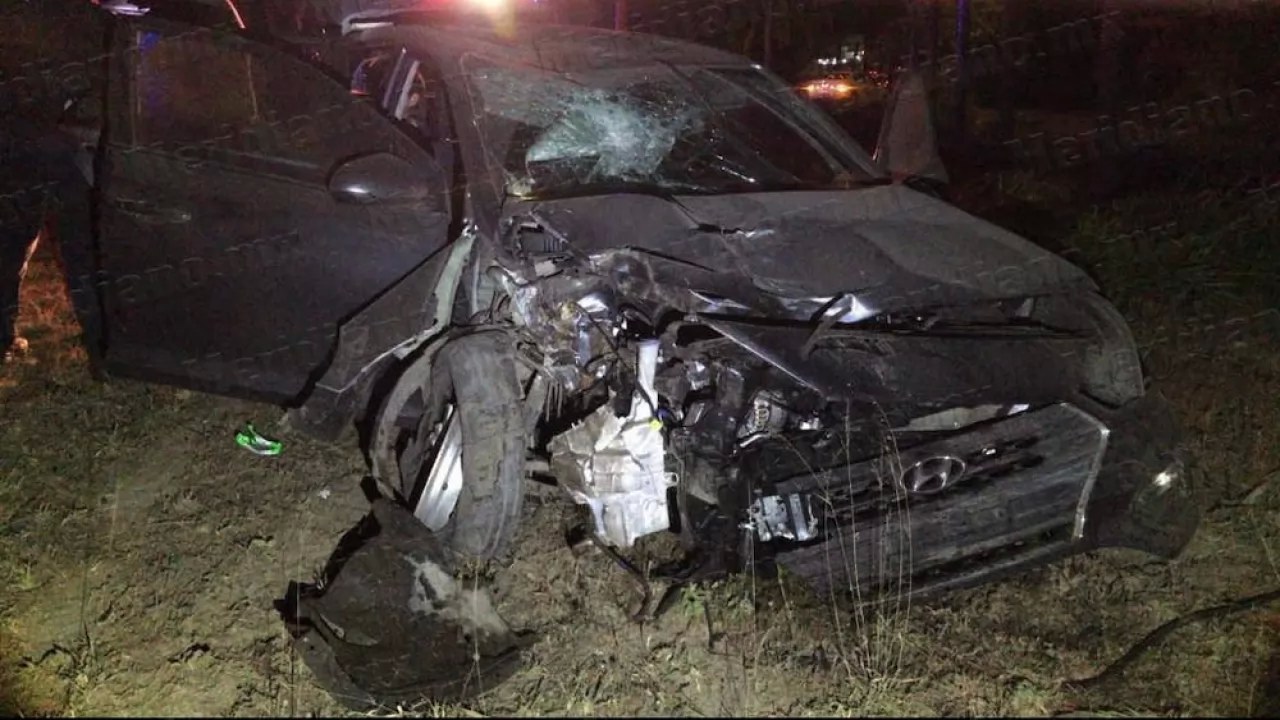 Aparatoso accidente sobre la carretera Tepic-Miramar