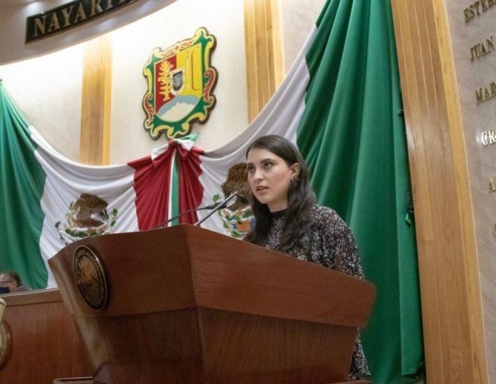 Necesarios más recursos para el cáncer de mama: Julieta Mejía