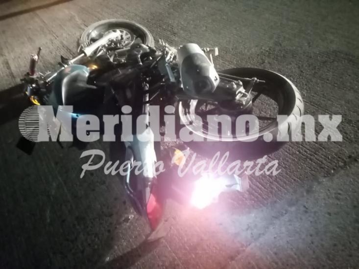 En paseos universidad…  ¡choco joven motociclista!