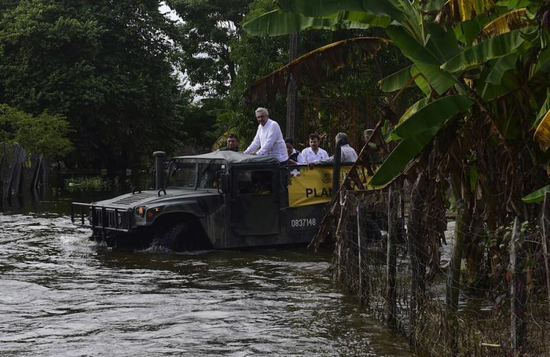 Denuncian Senadores del PAN a AMLO por inundaciones en Tabasco