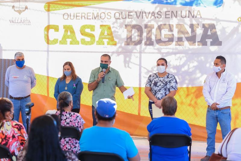 Pide Dávalos Hacer Buen uso de Apoyos de “Casa Digna”