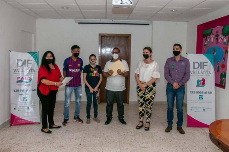 Fomenta DIF la  Inclusión Social A Través del Taller de Lenguaje de Señas