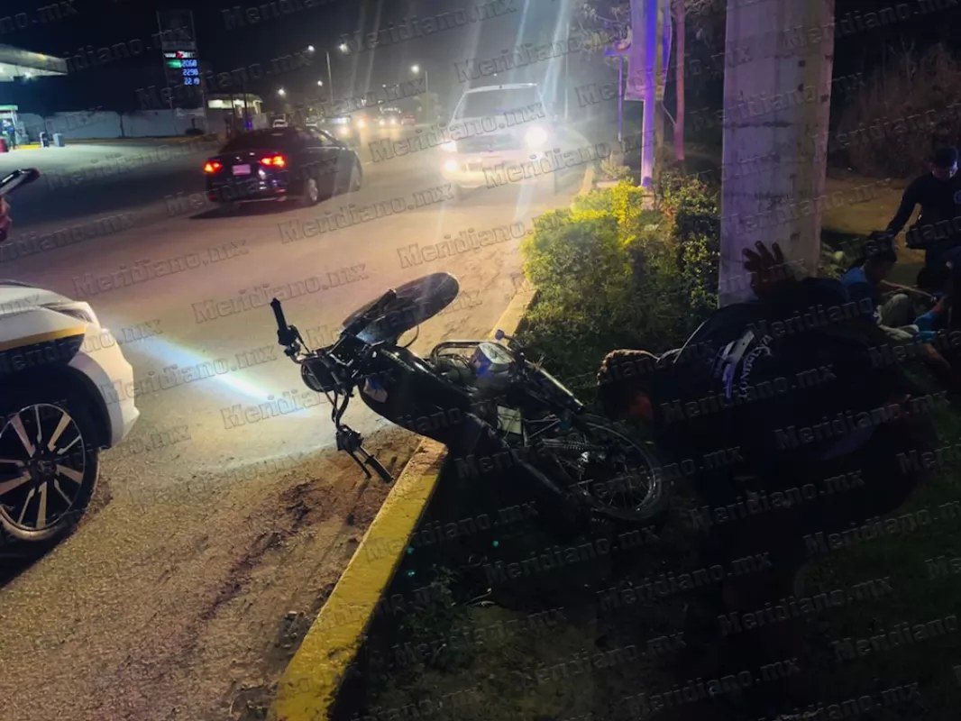 ¡tres chamacos por poco se matan!