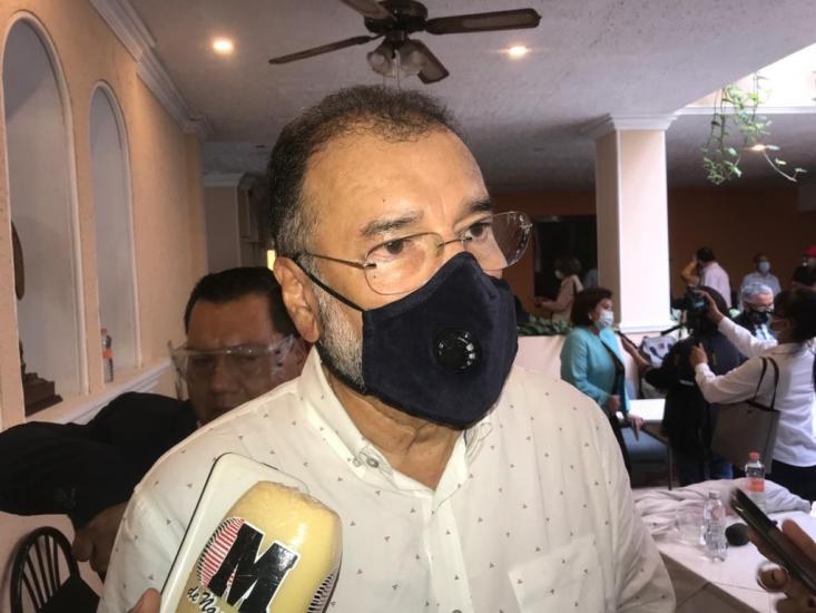 \"Traicionaron a los ciudadanos\": Polo Domínguez renuncia a la militancia del PAN