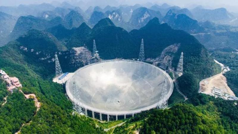 Radiotelescopio de China atrae científicos extranjeros