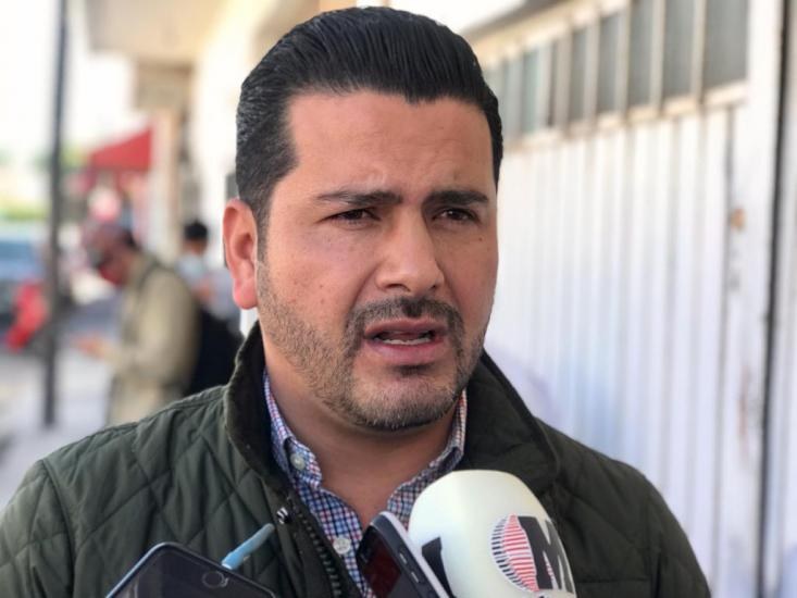 Solicita Nacho Flores licencia para buscar la Gubernatura de Nayarit