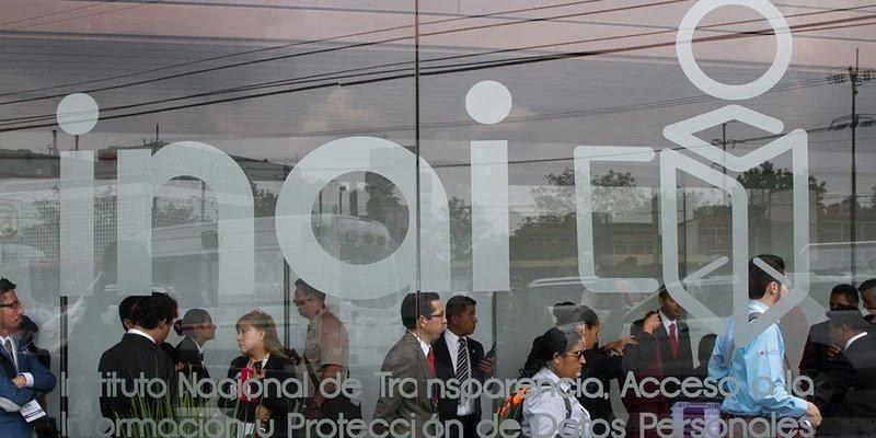 Se plantea incorporar IFT a Comunicaciones e el INAI a Función Pública