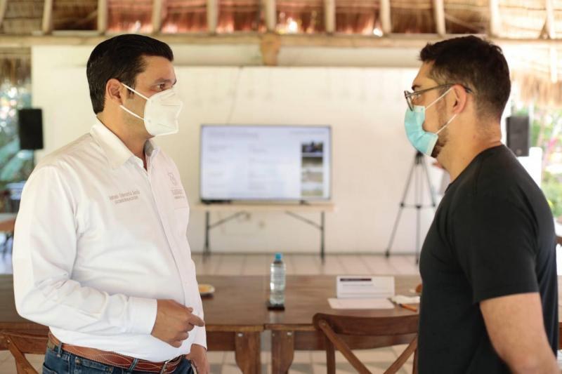 Evalúan Antonio Echevarría y SEDATU obras en comunidades afectadas por \"Willa\"