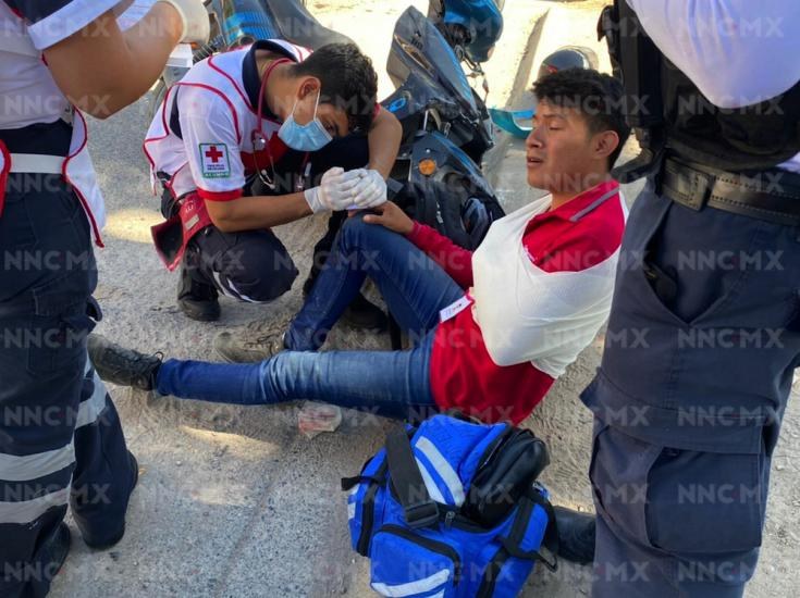 Empleado de \"Compartamos Banco\" queda lesionado tras choque de motocicletas