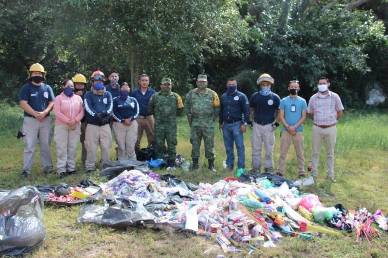 Destruyen más de 166 kg de pirotecnia asegurada en Bahía de Banderas