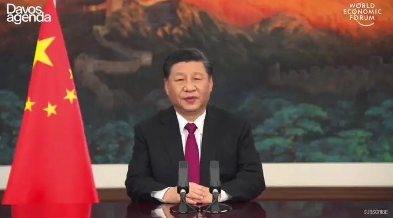 Lanza China llamado a evitar una \"nueva guerra fría\" en Foro de Davos