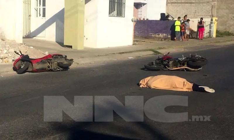 Motociclistas en riesgo de perder la vida al no usar casco de protección