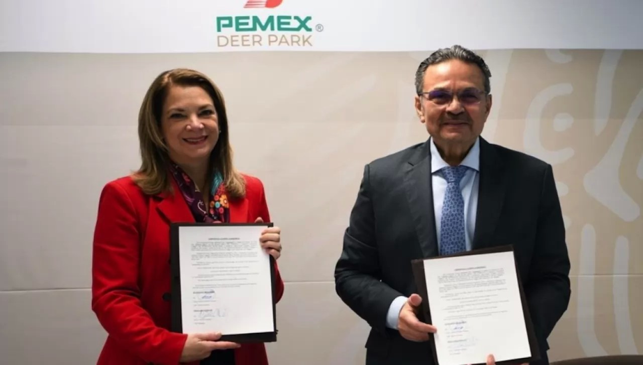 Adquiere Pemex refinería Deer Park en Estados Unidos