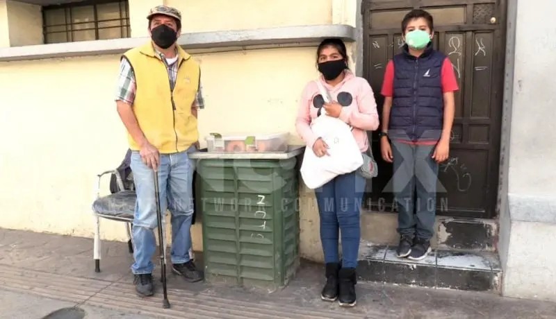 “Si no trabajo mis hijos no comen”: vendedor de donas