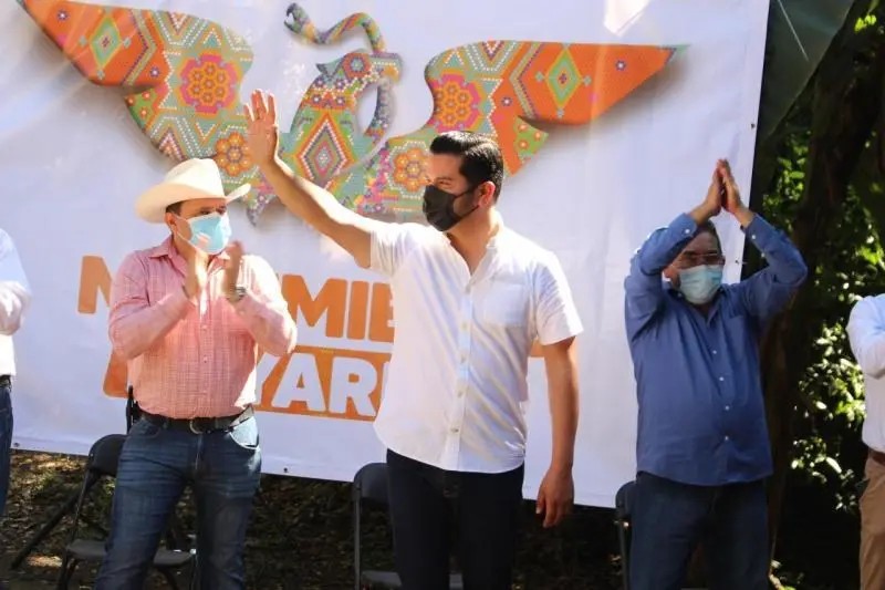 \"De nada sirve la experiencia política si no beneficia a Nayarit\": Nacho Flores